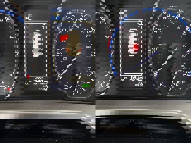 Used 2018 Toyota RAV4 XLE image 7