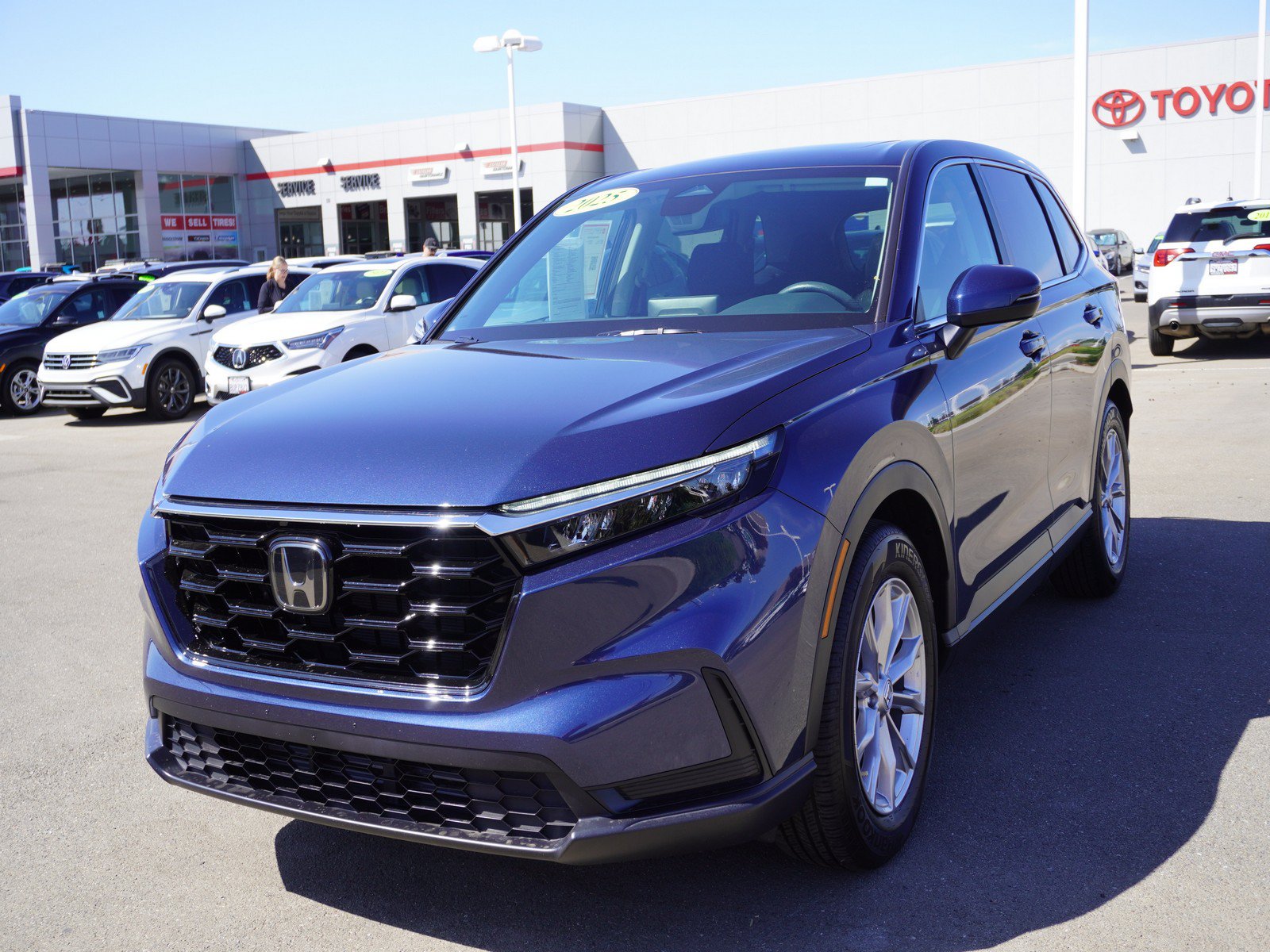 Used 2025 Honda CR-V EX image 7