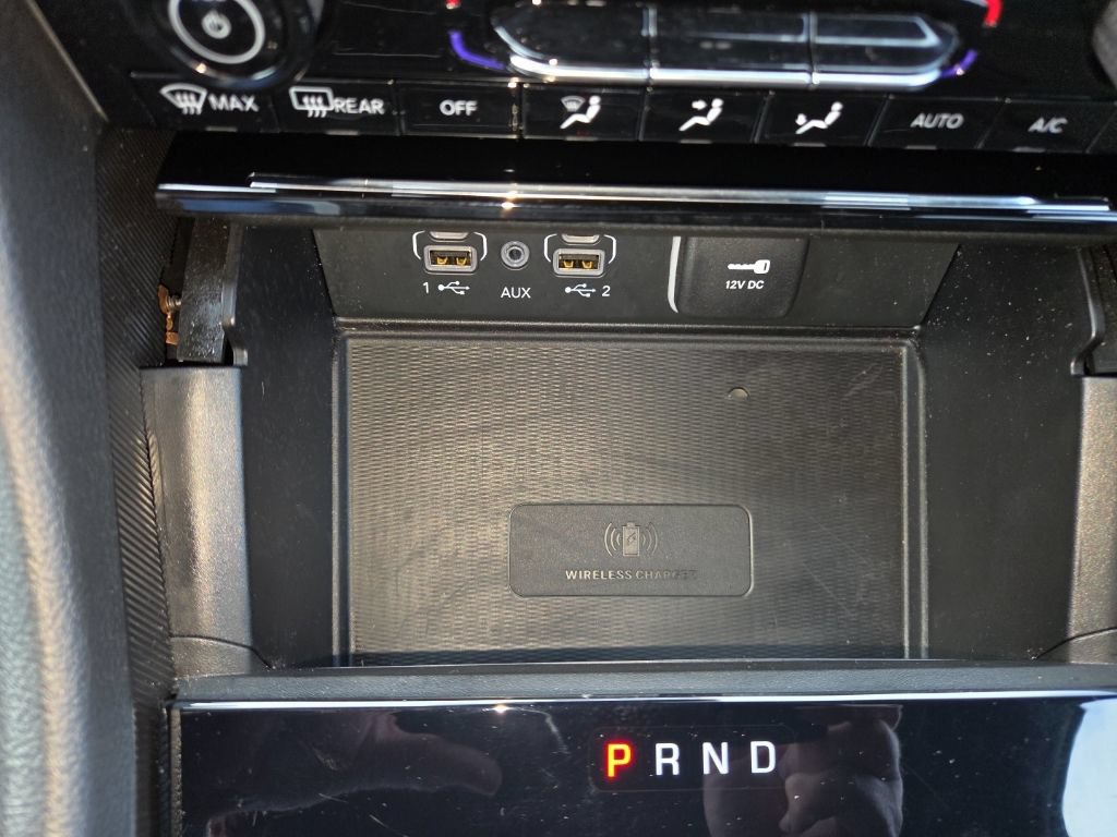 Used 2024 Jeep Grand Cherokee Altitude AWD/4WD image 17