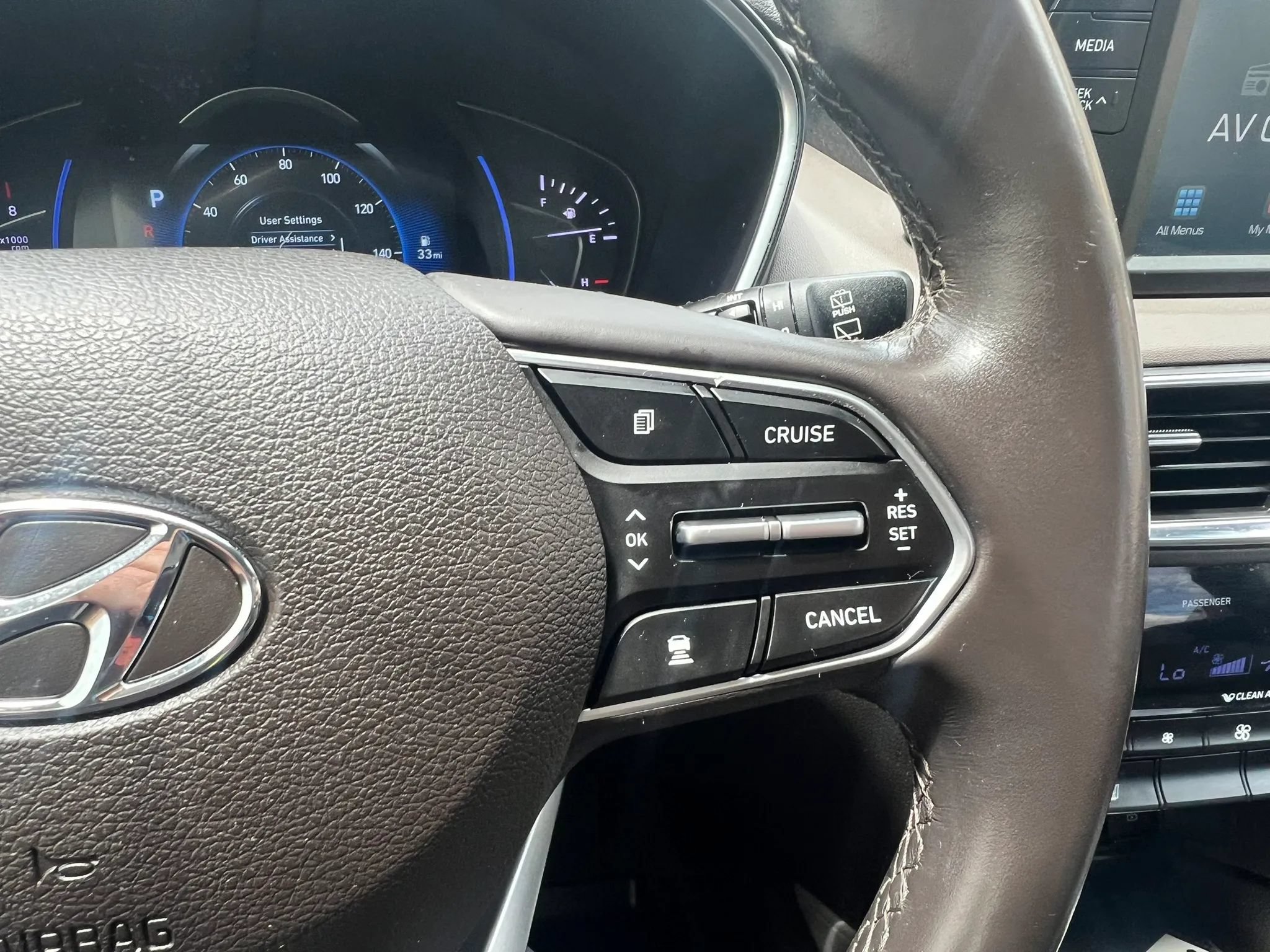 Used 2019 Hyundai Santa Fe SEL w/ Cargo Package AWD/4WD image 21