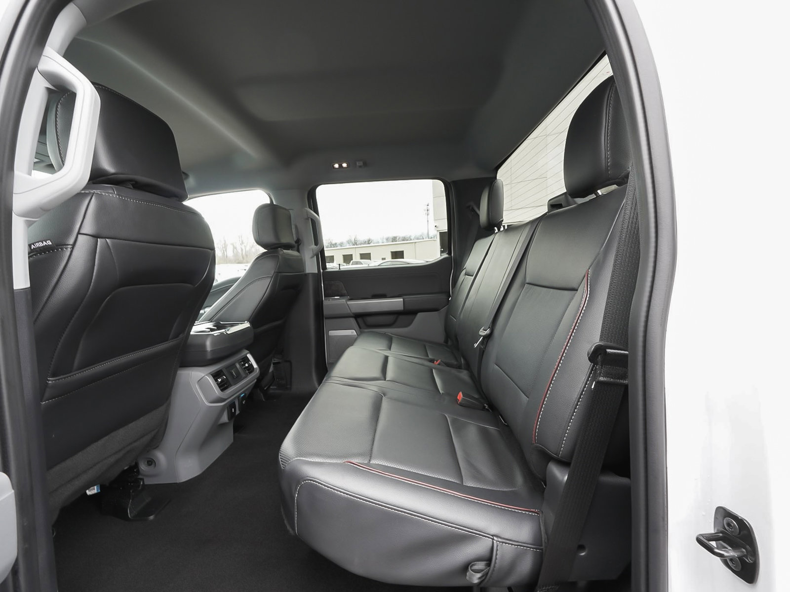 Used 2024 Ford F150 Lightning Flash w/ Max Trailer Tow Package image 33