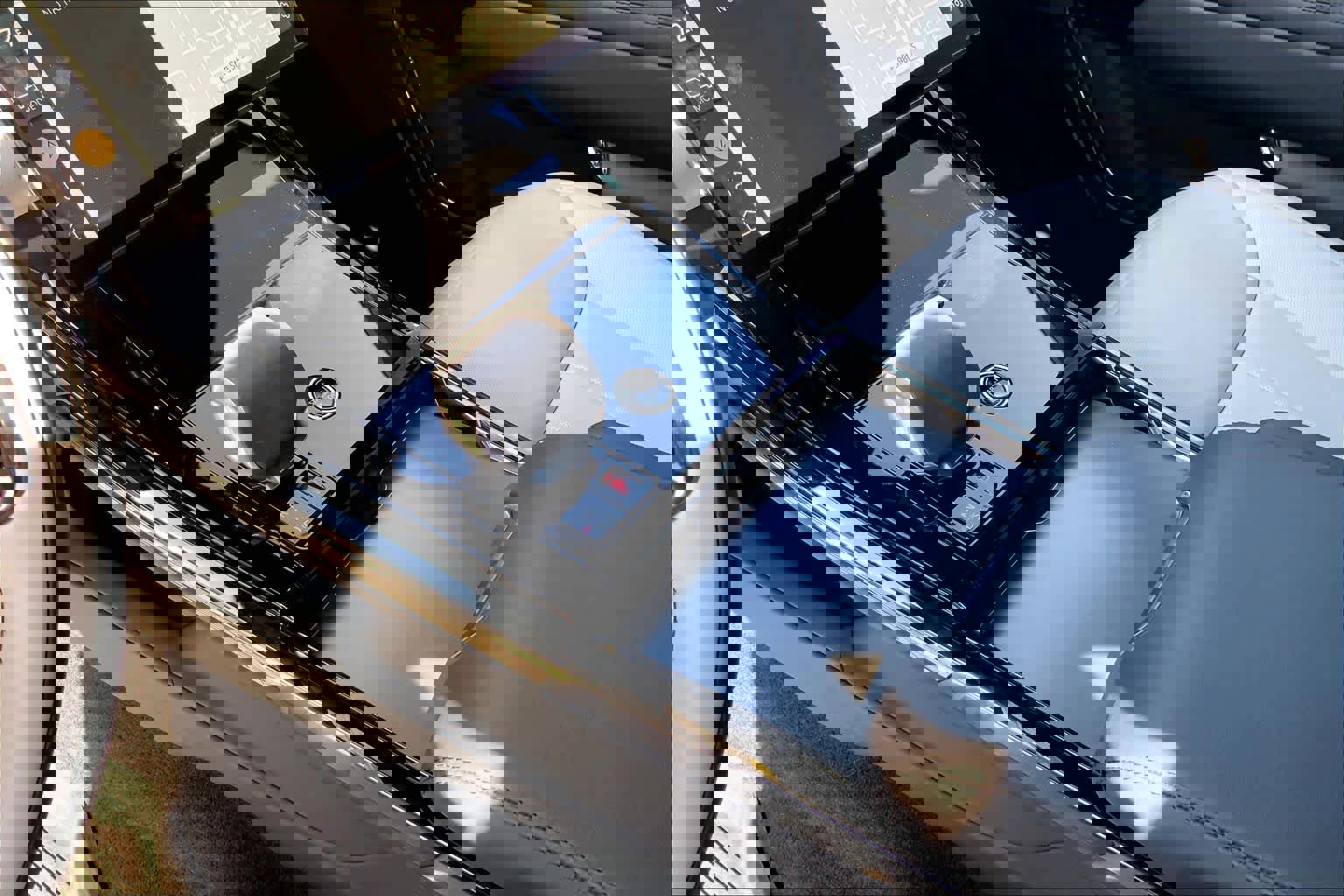 Used 2024 Land Rover Range Rover Sport Dynamic SE image 16