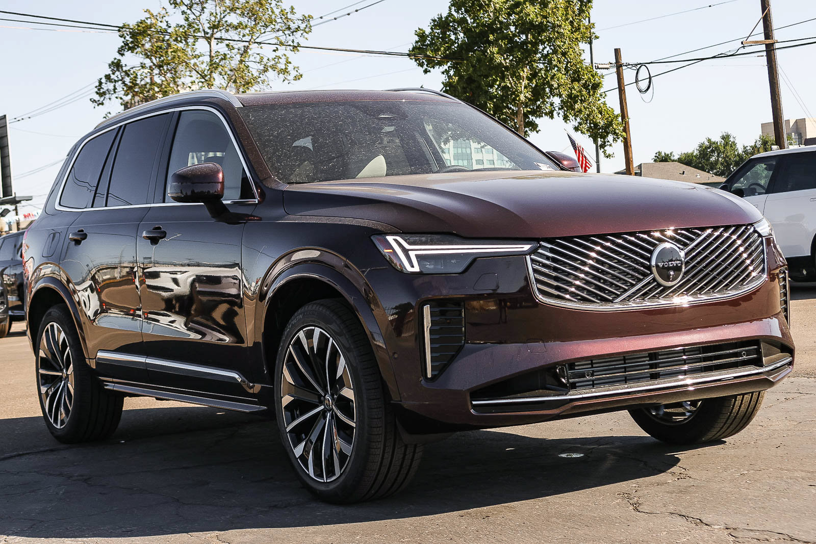 New 2026 Volvo XC90 T8 Ultra w/ Lounge Package AWD/4WD image 3