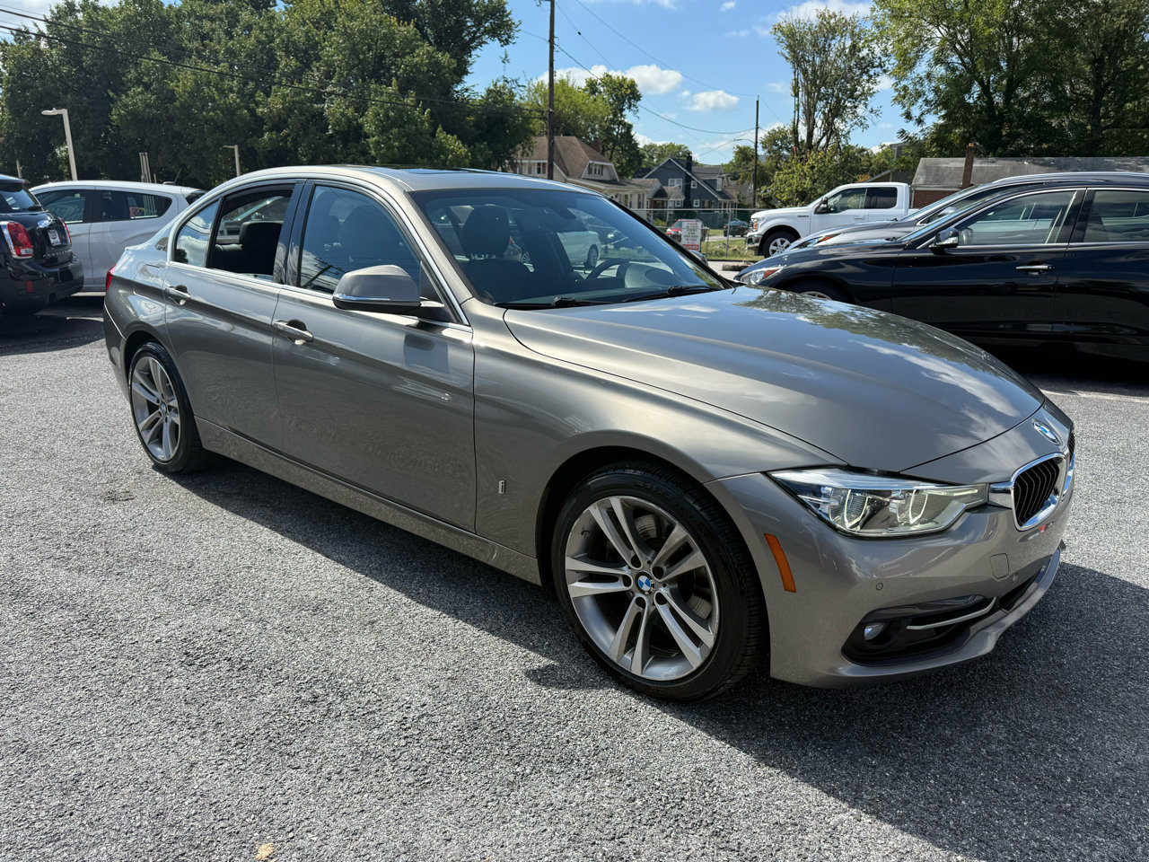 Used 2017 BMW 330e image 15