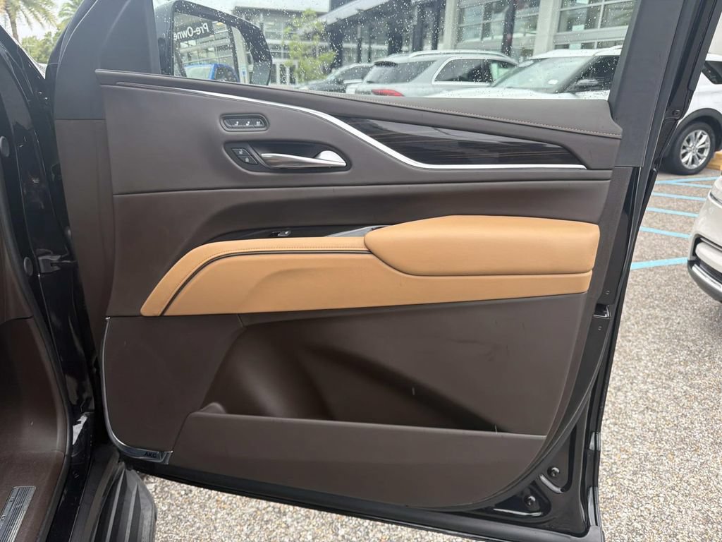 Used 2023 Cadillac Escalade Premium Luxury w/ LPO, Floor Liner Package AWD/4WD image 14