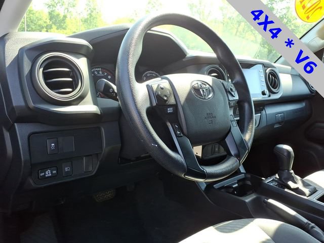 Used 2021 Toyota Tacoma SR AWD/4WD image 14