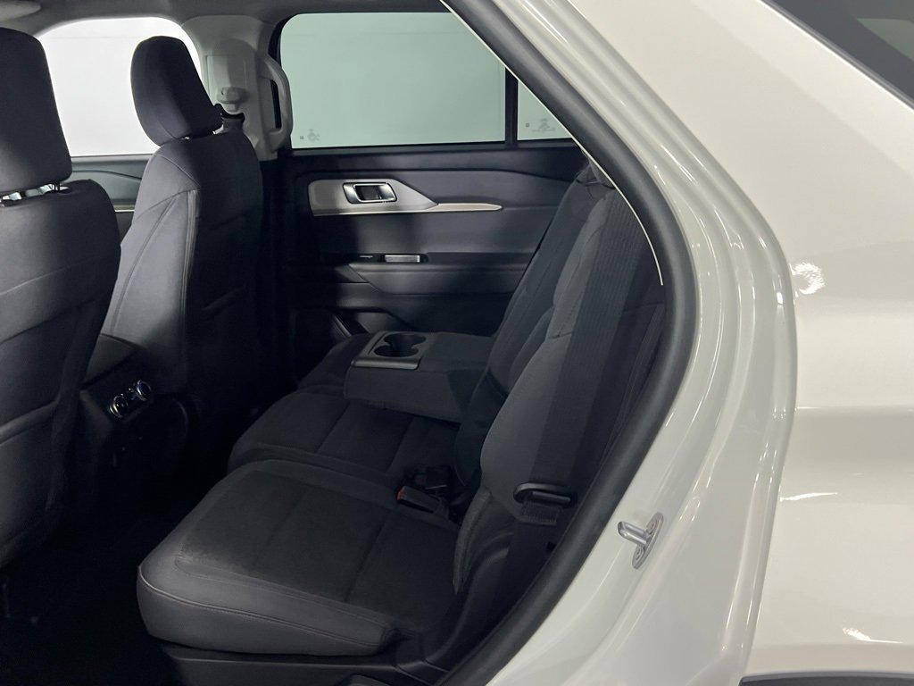 Used 2025 Ford Explorer Active image 27
