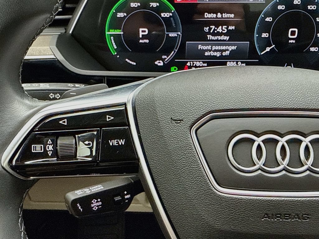 Certified 2024 Audi Q8 e-tron Premium Plus AWD/4WD image 11