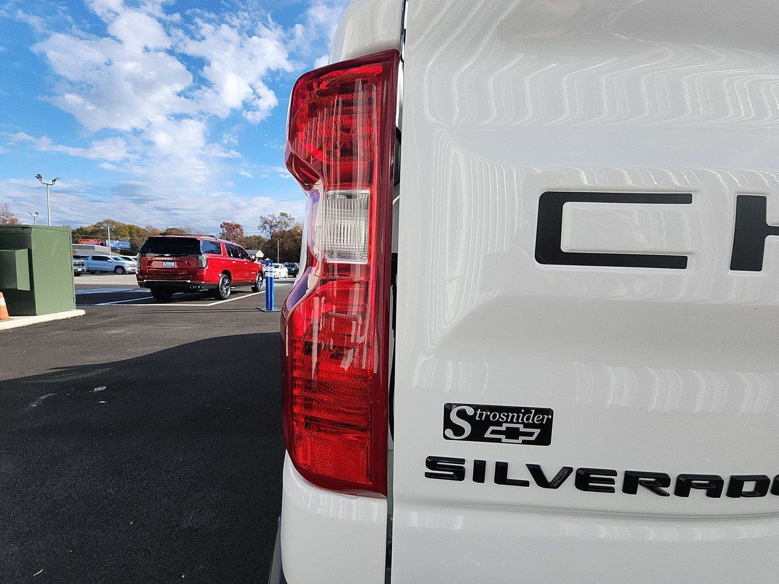 New 2026 Chevrolet Silverado 1500 LT w/ LPO, Dark Essentials Package image 13