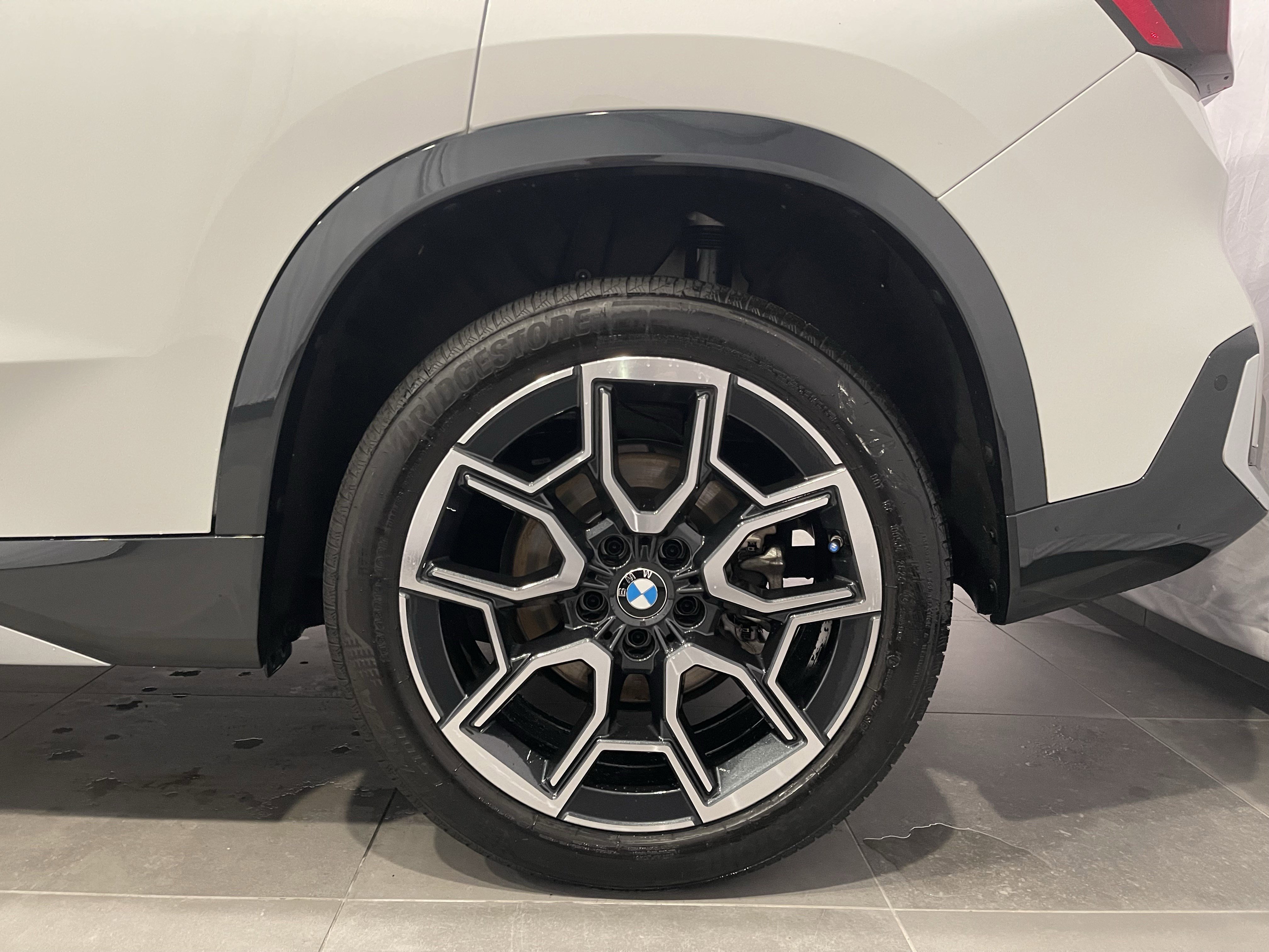 Used 2025 BMW X1 xDrive28i w/ Convenience Package image 8