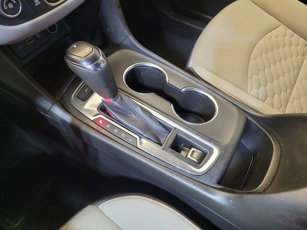 Used 2021 Chevrolet Equinox LS w/ LS Convenience Package image 26