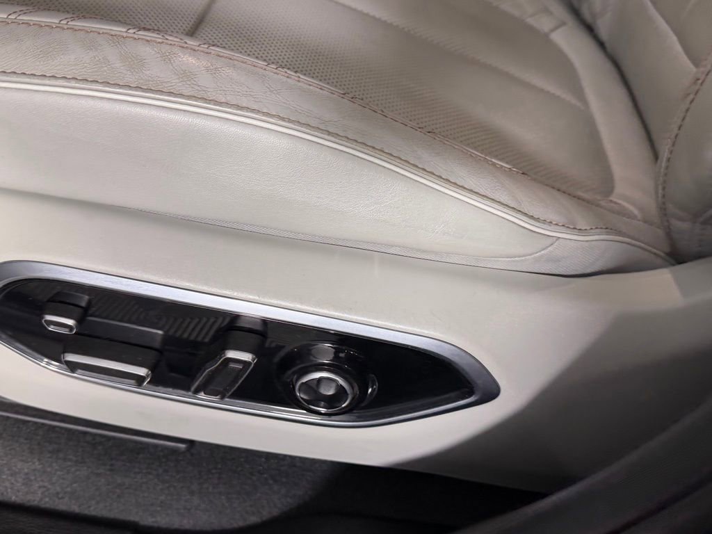 Used 2021 Jeep Grand Cherokee L Summit w/ Advanced Protech Group IV AWD/4WD image 22