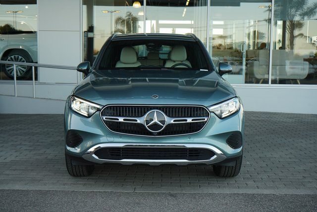 New 2026 Mercedes-Benz GLC 300 image 3