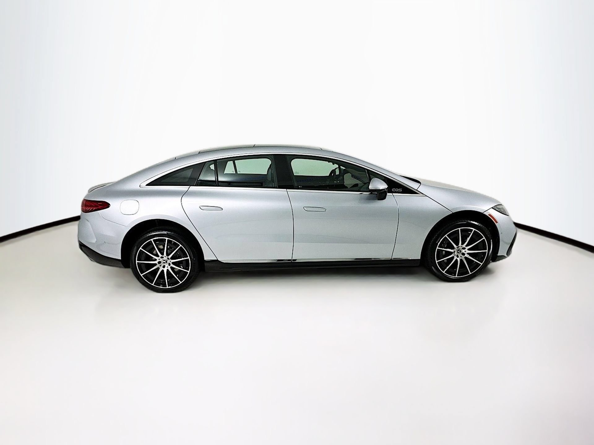 New 2026 Mercedes-Benz EQS 450+ 4MATIC Sedan image 9