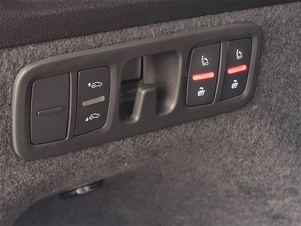 Used 2023 Audi Q7 3.0T Prestige image 10