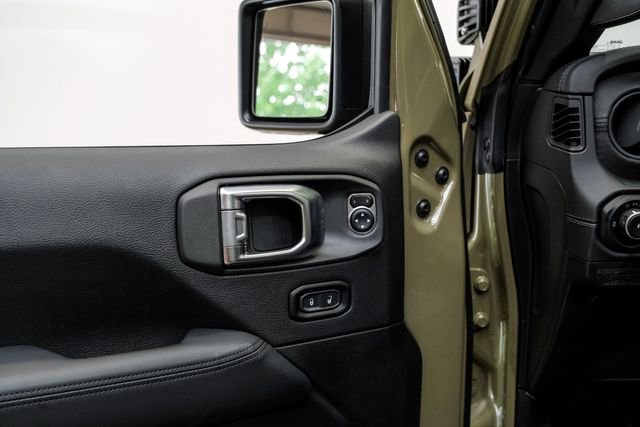 Used 2025 Jeep Wrangler Unlimited Rubicon 392 image 87