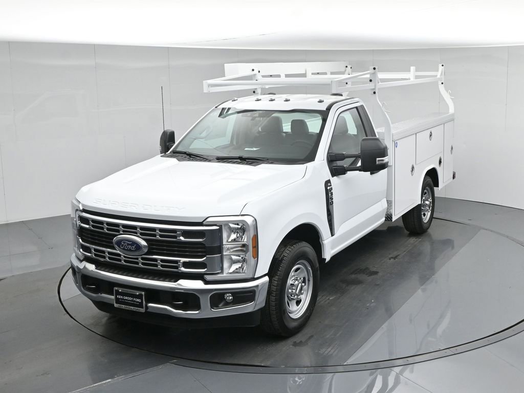 New 2026 Ford F350 XL w/ XL Chrome Package RWD image 45