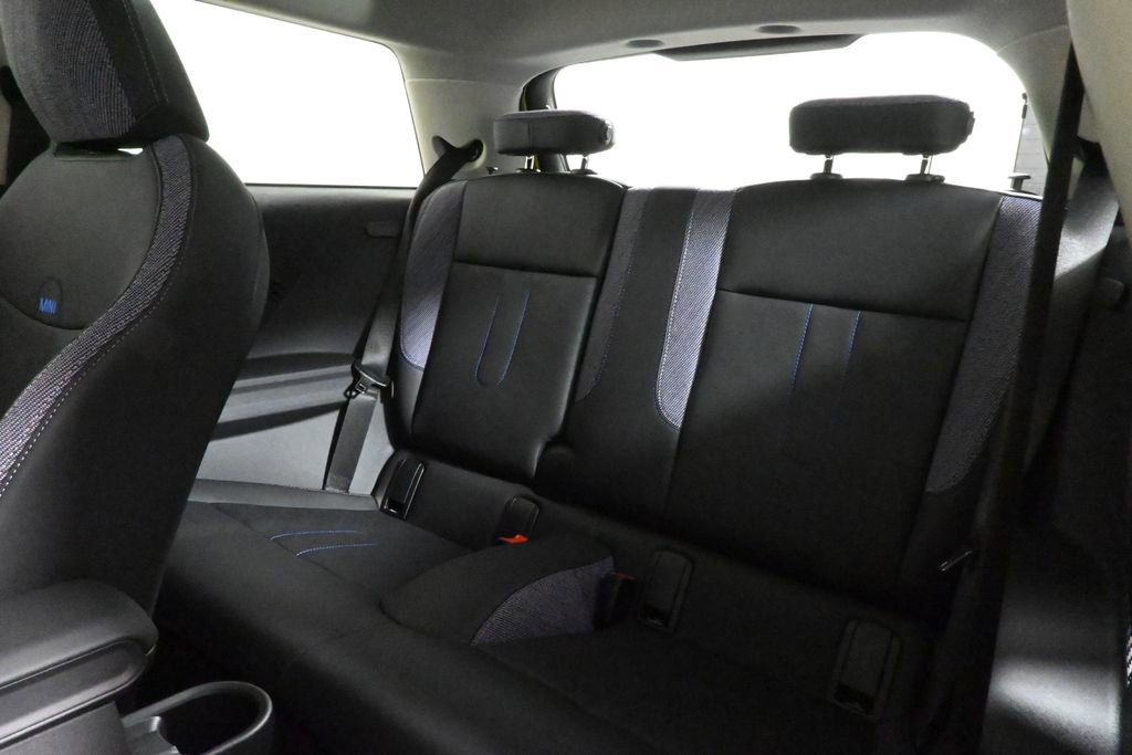 Used 2025 MINI Cooper S image 4