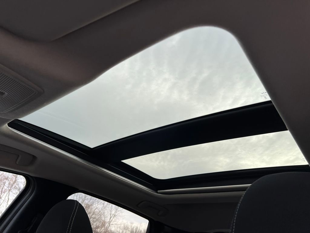 New 2026 Nissan Kicks SV w/ SV Premium Package image 6