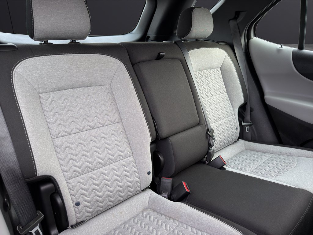 Used 2024 Chevrolet Equinox LS w/ Driver Confidence II Package FWD image 20