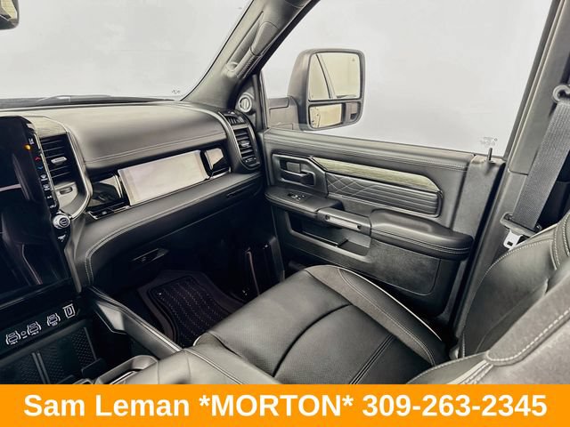 Used 2025 RAM 3500 Limited AWD/4WD image 24