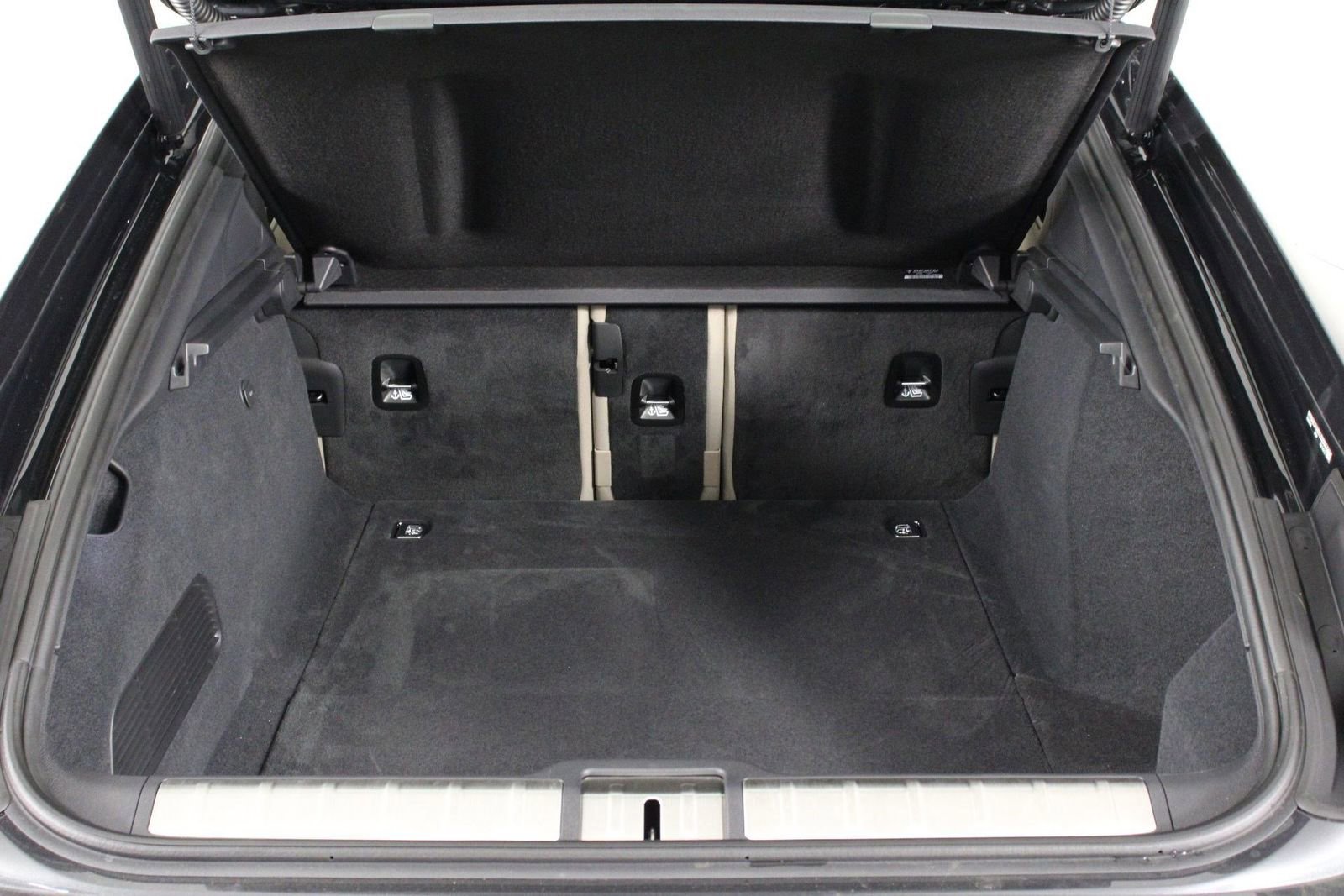 New 2026 Porsche Panamera 4 image 19