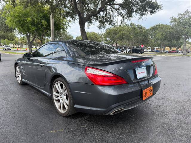 Used 2013 Mercedes-Benz SL 550 image 3