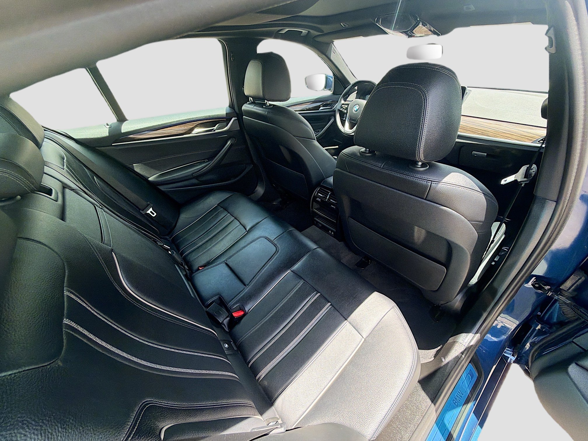 Used 2021 BMW 540i w/ Convenience Package RWD image 30