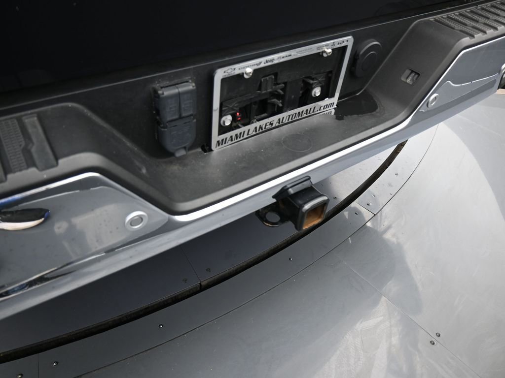 Used 2023 GMC Sierra 1500 SLT w/ SLT Premium Plus Package RWD image 48