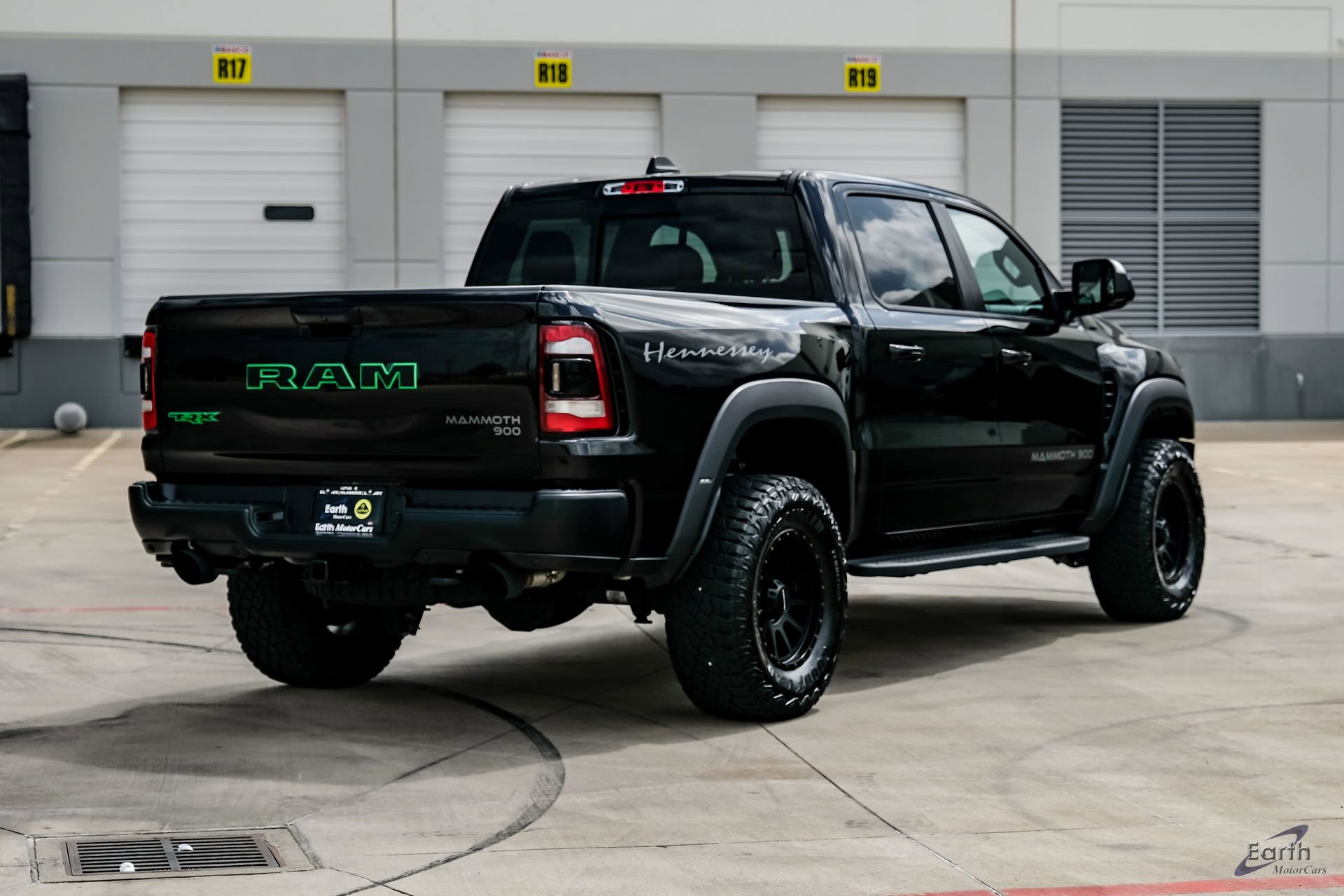 Used 2021 RAM 1500 TRX w/ TRX Level 2 Equipment Group AWD/4WD image 21