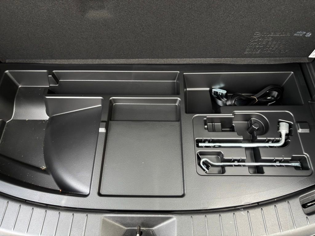 Certified 2025 MAZDA CX-90 3.3 Turbo w/ Preferred Package image 20