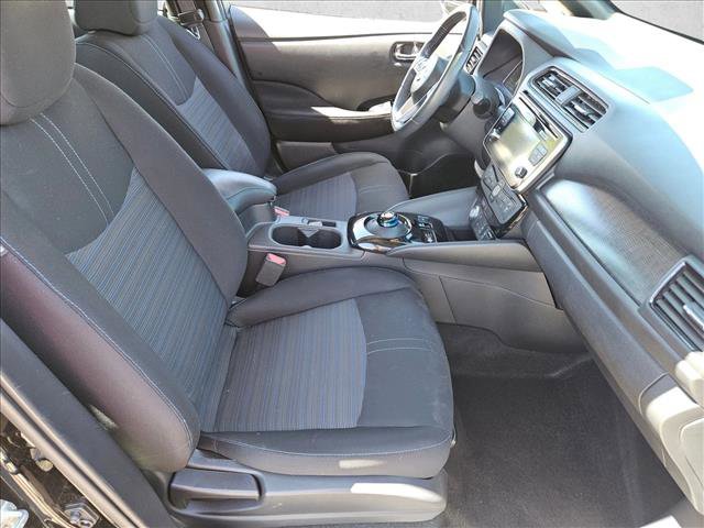 Used 2019 Nissan Leaf SV w/ SV Technology Package image 18