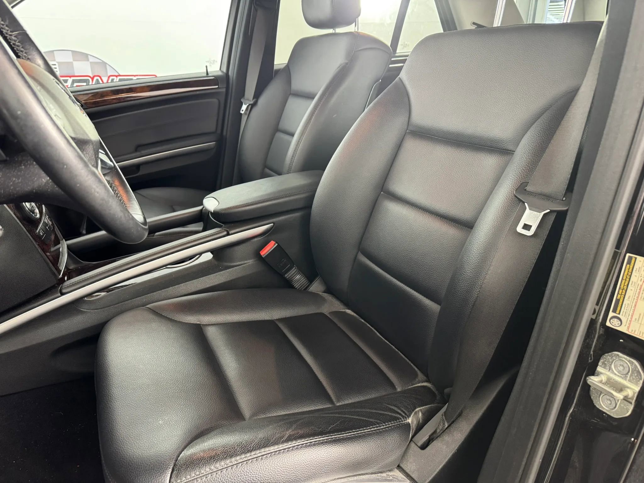 Used 2011 Mercedes-Benz ML 350 4MATIC image 31