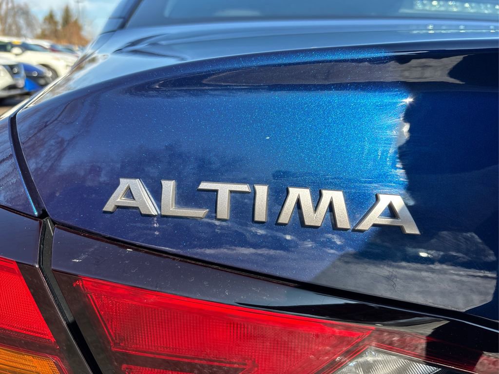 Used 2023 Nissan Altima 2.5 SR image 14