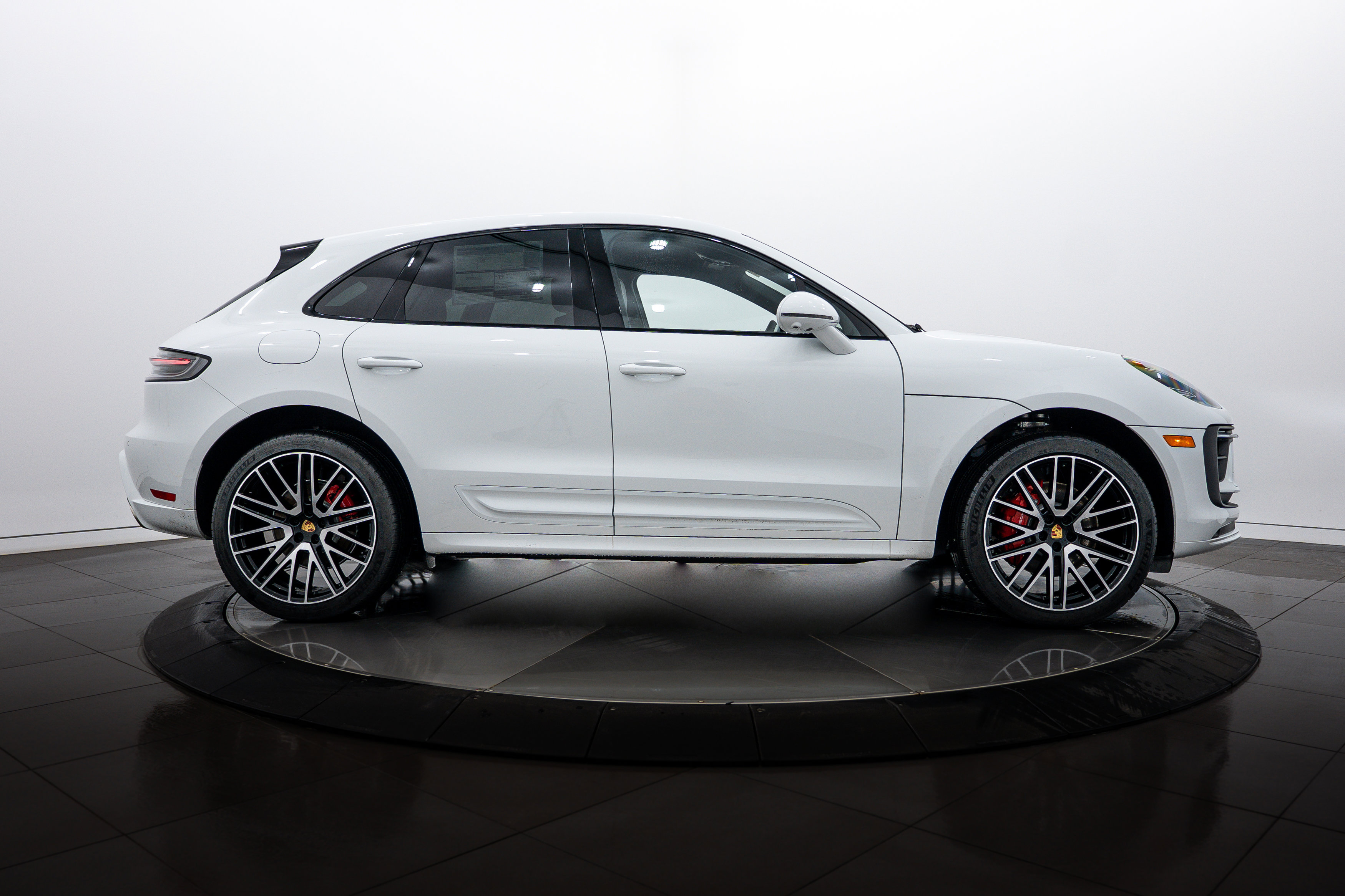 New 2026 Porsche Macan S image 8