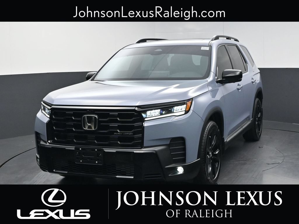 Used 2026 Honda Pilot Black Edition image 5