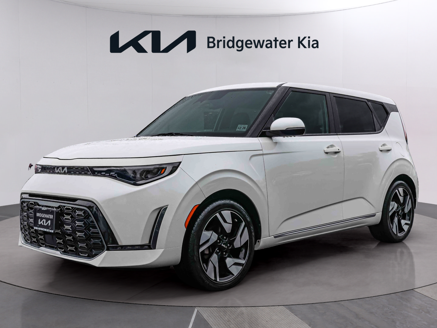 Certified 2024 Kia Soul GT-Line w/ Option Group 020 FWD image 3