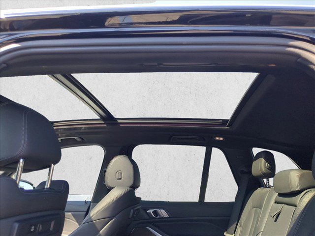 Used 2020 BMW X5 xDrive40i w/ Premium Package AWD/4WD image 21
