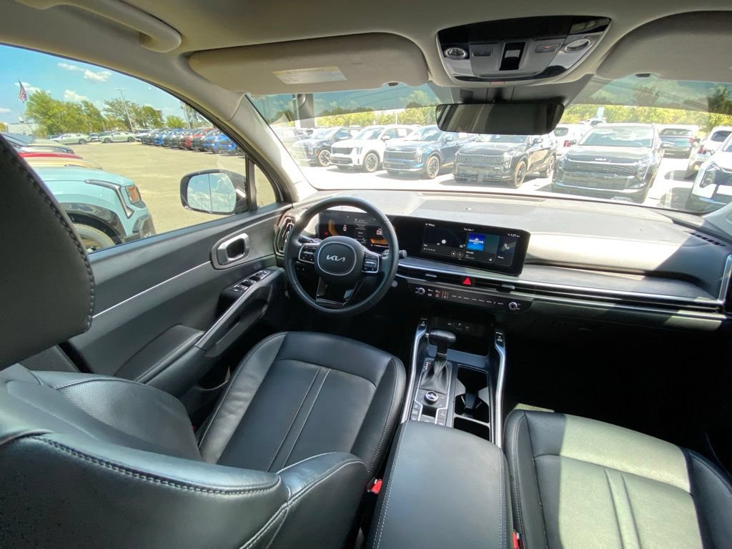 Certified 2025 Kia Sorento X-Line EX AWD/4WD image 23