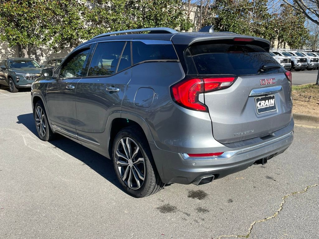 Used 2018 GMC Terrain Denali w/ Advanced Safety Package FWD image 5