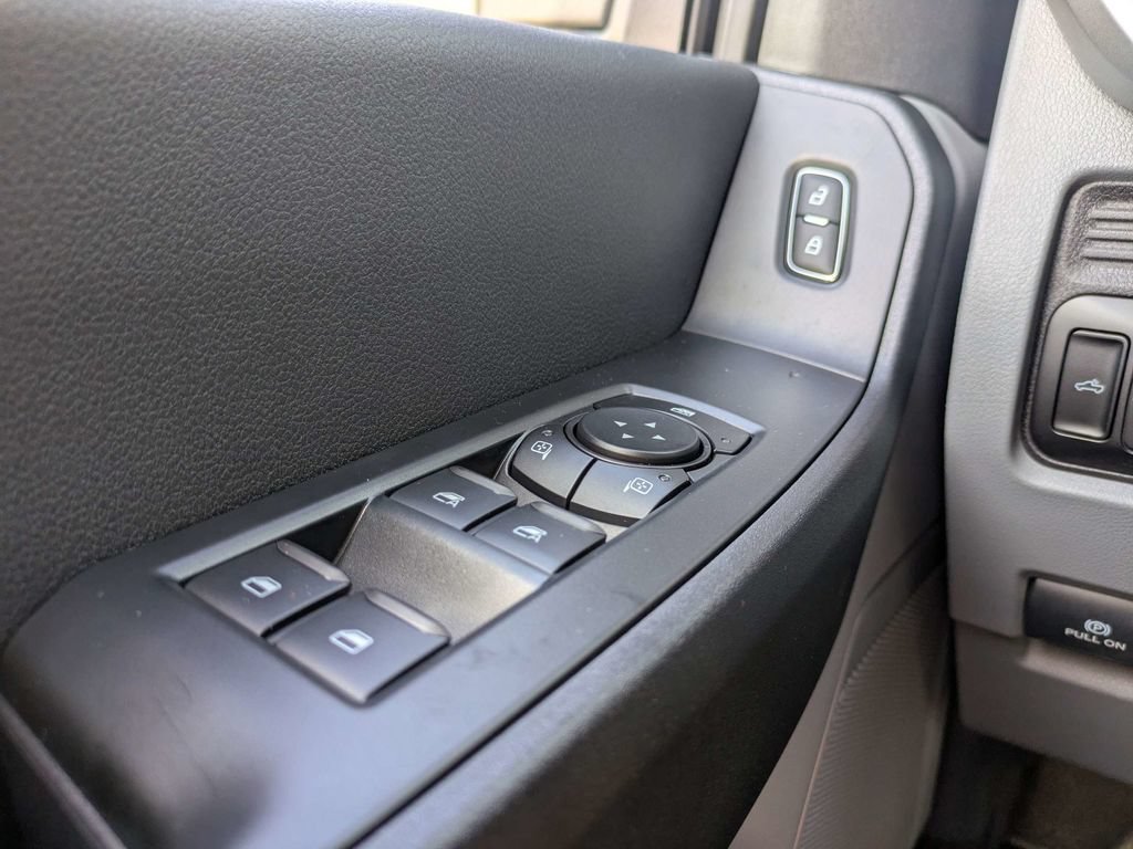 New 2027 Ford F250 XL w/ 360-Degree Camera Package AWD/4WD image 23