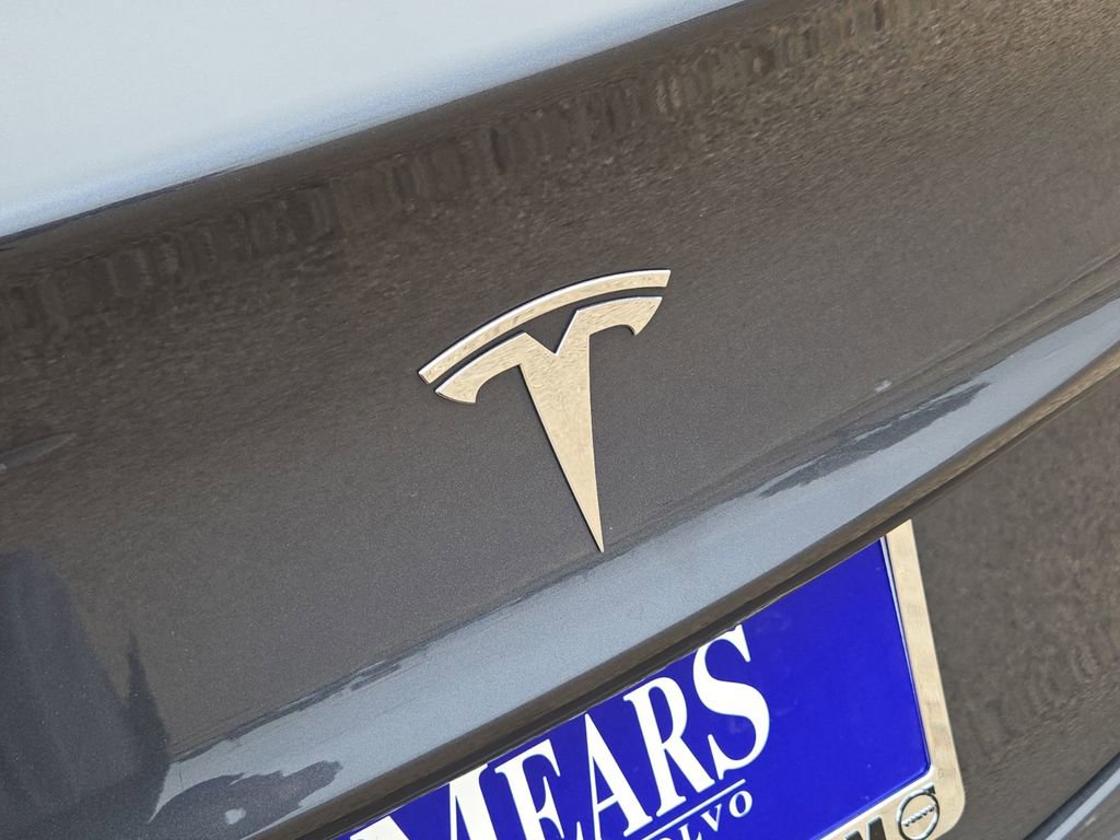 Used 2018 Tesla Model 3 Long Range RWD image 10