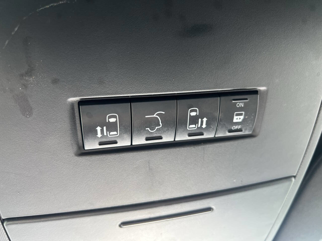 Used 2019 Dodge Grand Caravan SXT image 10