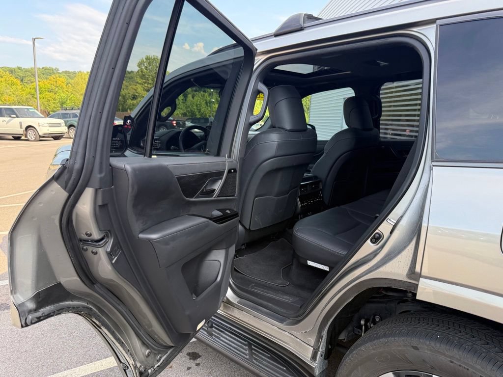 Used 2022 Lexus LX 600 4WD w/ Appearance Package image 22