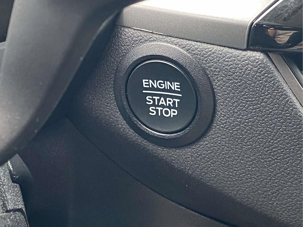 Used 2025 Ford Escape Active FWD image 24