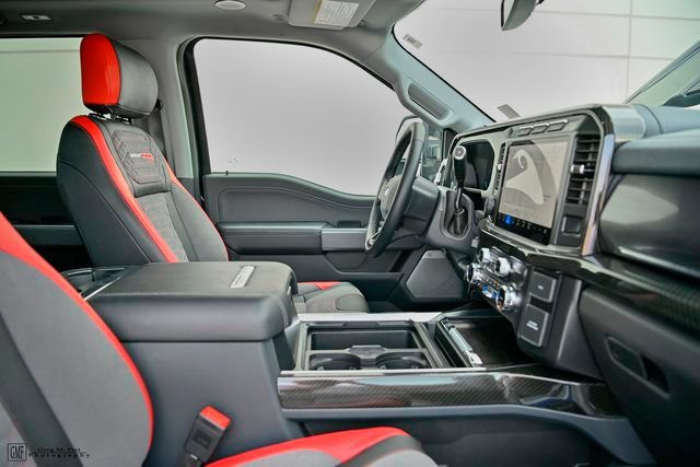New 2024 Ford F250 Lariat w/ Lariat Ultimate Package AWD/4WD image 24