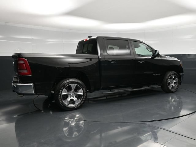 Used 2023 RAM 1500 Laramie AWD/4WD image 2