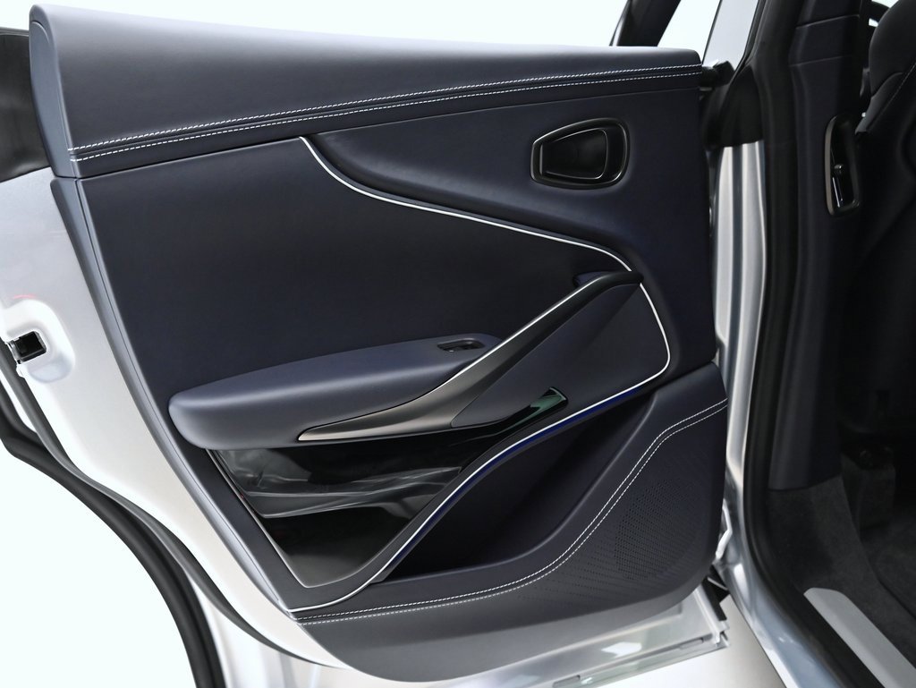 Used 2026 Aston Martin DBX S image 24