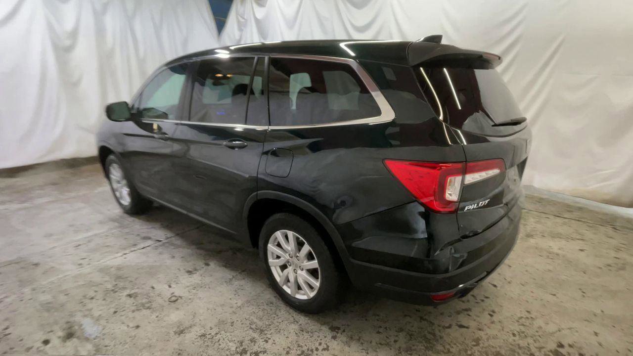 Certified 2019 Honda Pilot LX image 6