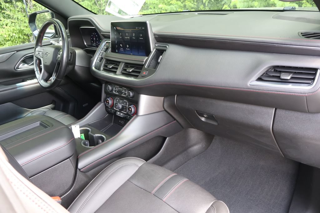 Certified 2022 Chevrolet Tahoe RST w/ Sport Performance Package AWD/4WD image 38